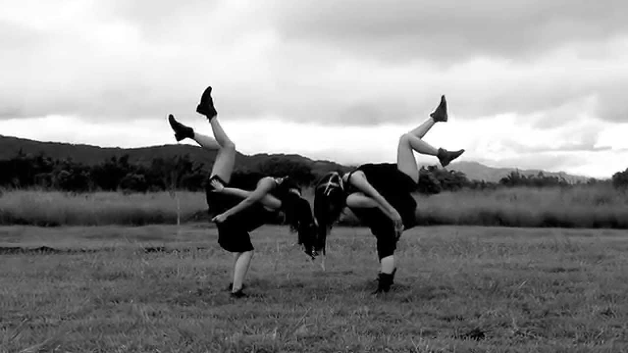 424 - Chica de Humo (Oficial)