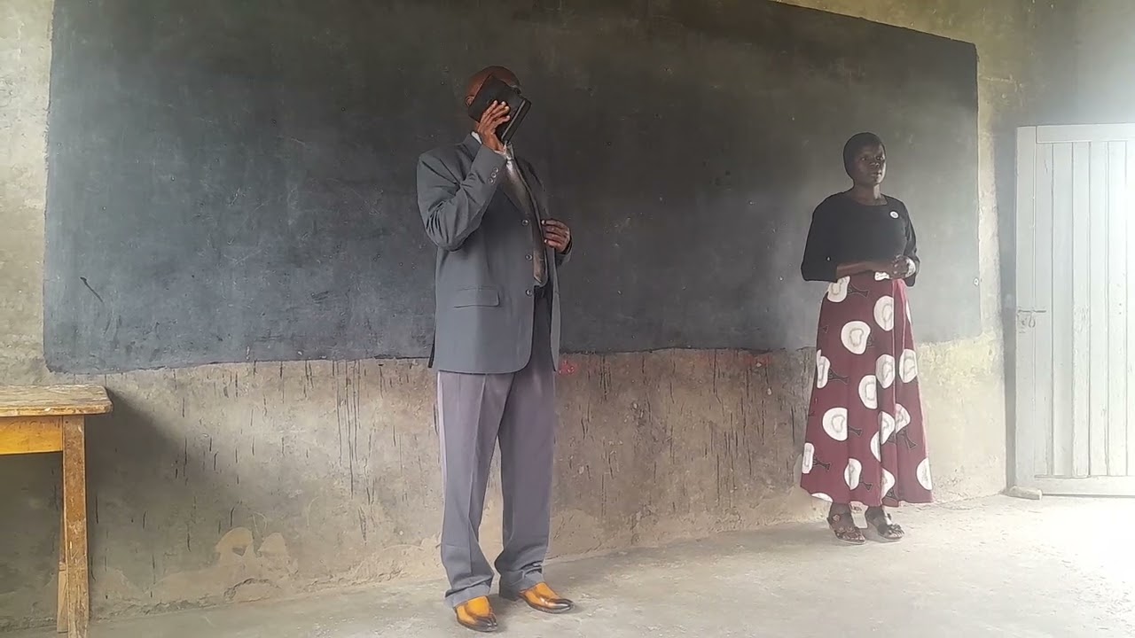 EVANGELIST Julius Owiti.   (,dwar Jehova ka kinde nitie )    0721793360
