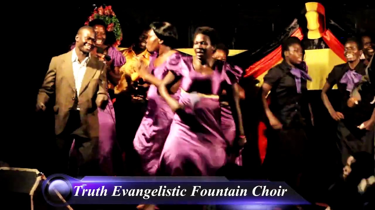 TEF Choir Praising God with Rev James in Aduku Miracle Crusade