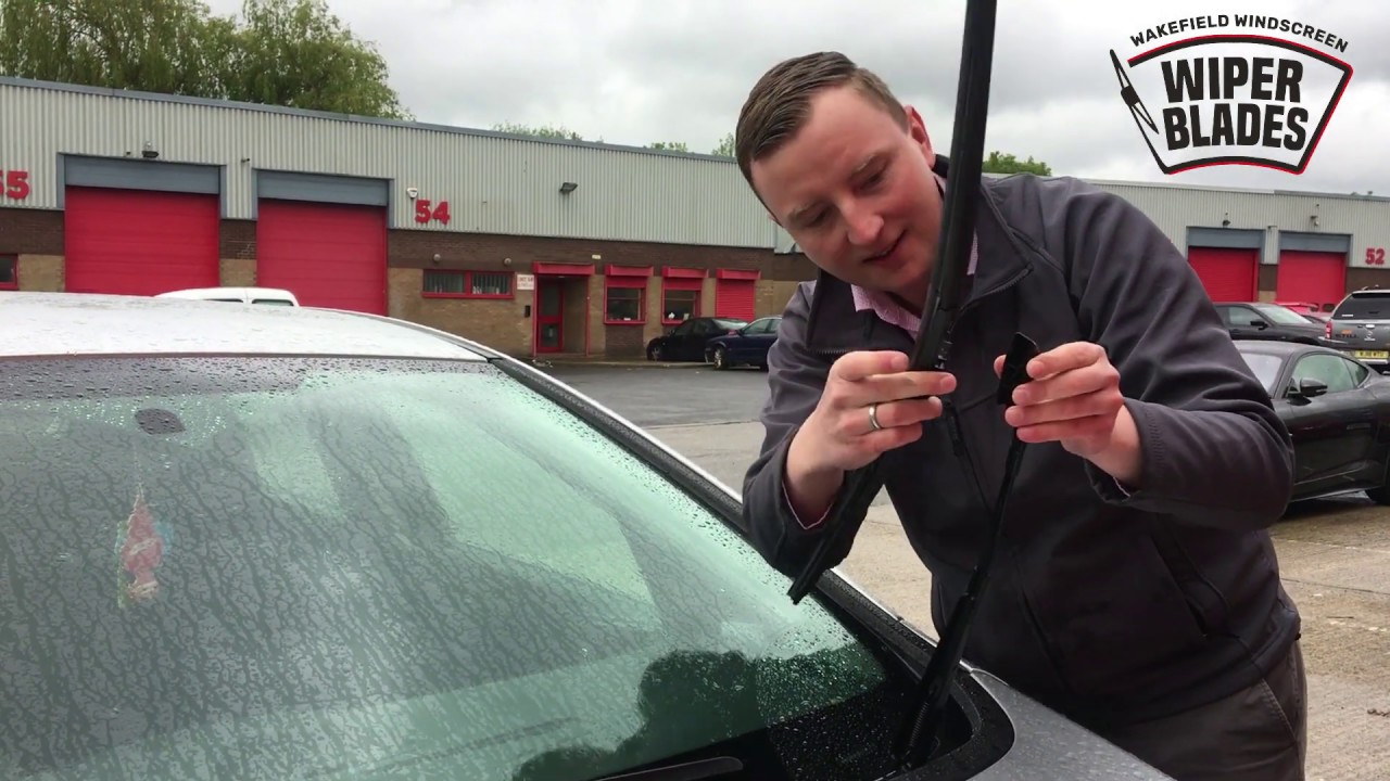 Vauxhall Astra J how to replace front windscreen wiper blades