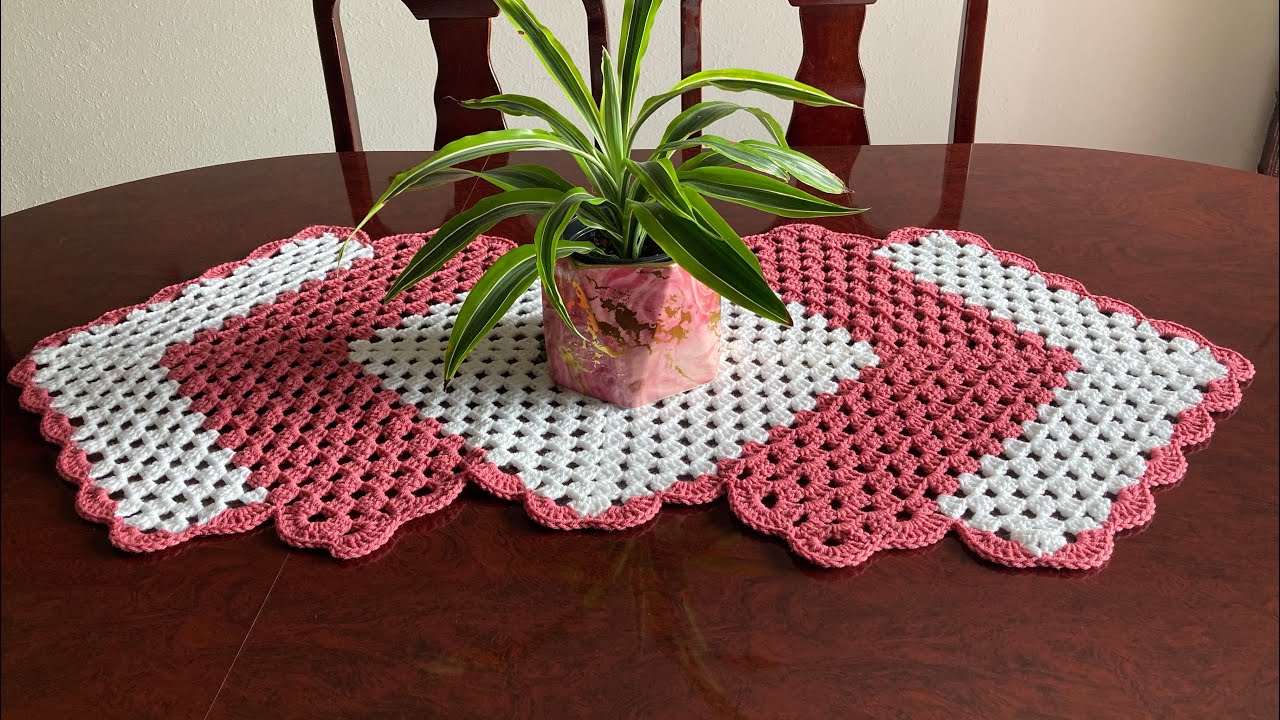Вязание крючком центральной детали шаг за шагом 🧶