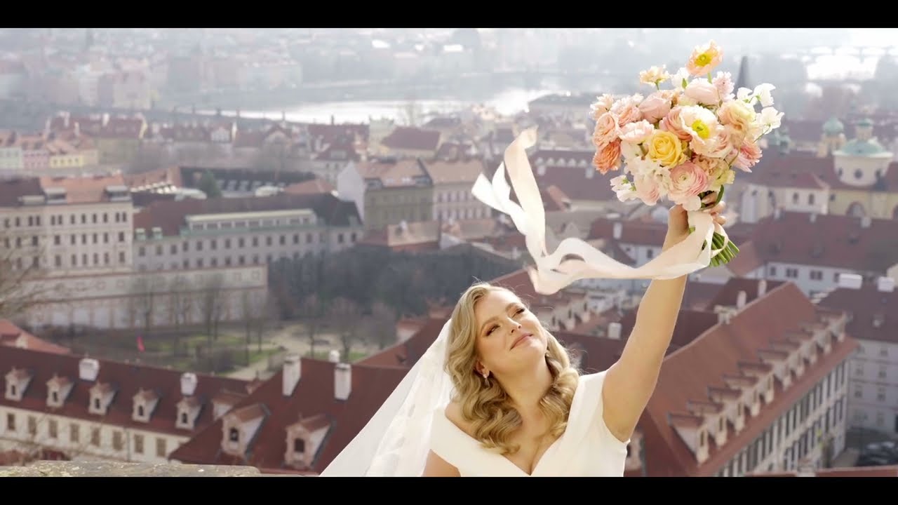 Svatba v Lobkowiczkém paláci na Pražském hradě | Weddings at the Lobkowicz Palace in Prague Castle