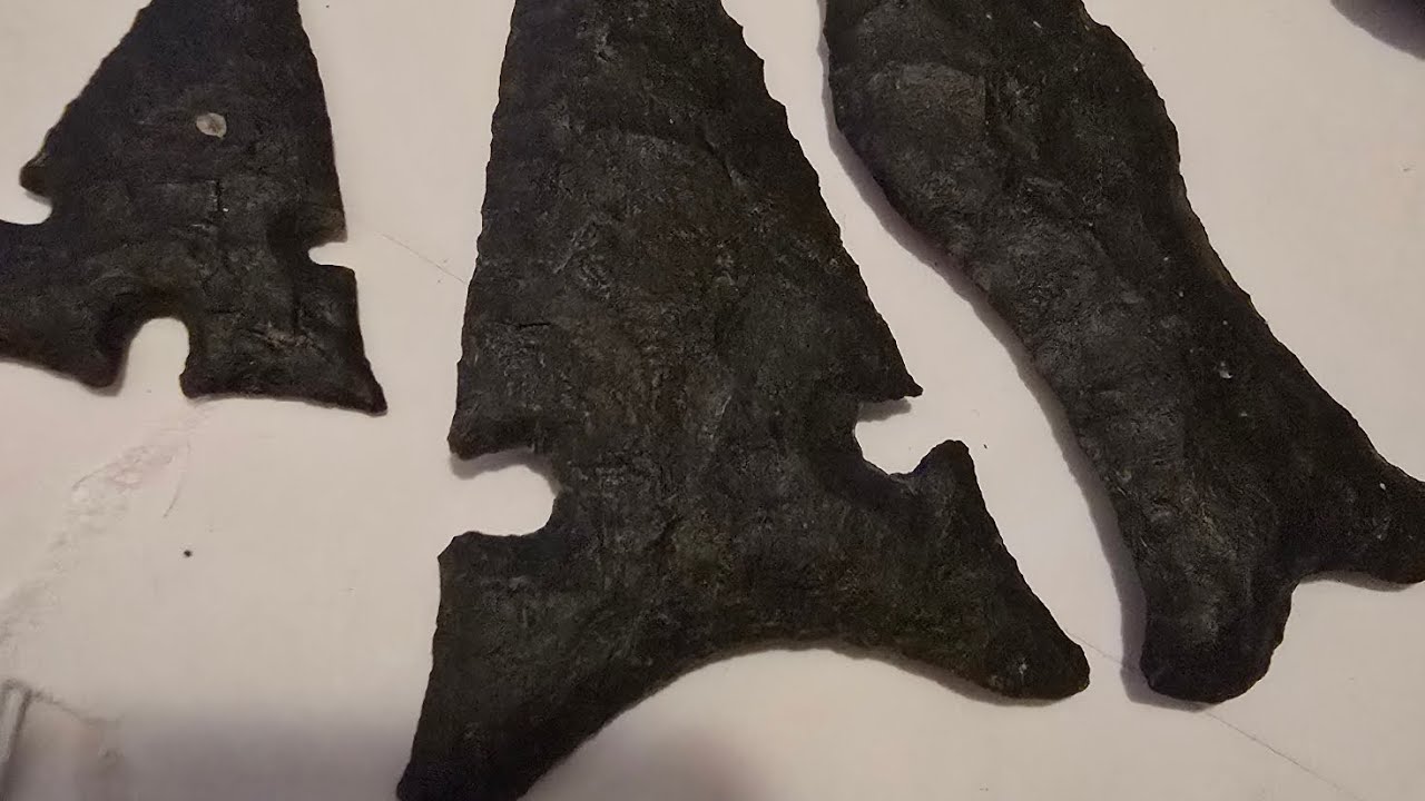 Large desert side notch atlatl point bassalt/rhyolite. 