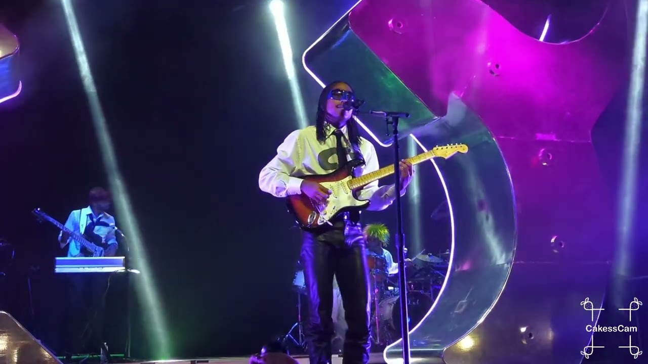 Steve Lacy - Buttons (Live) @ The Fillmore Philadelphia 10/12/22