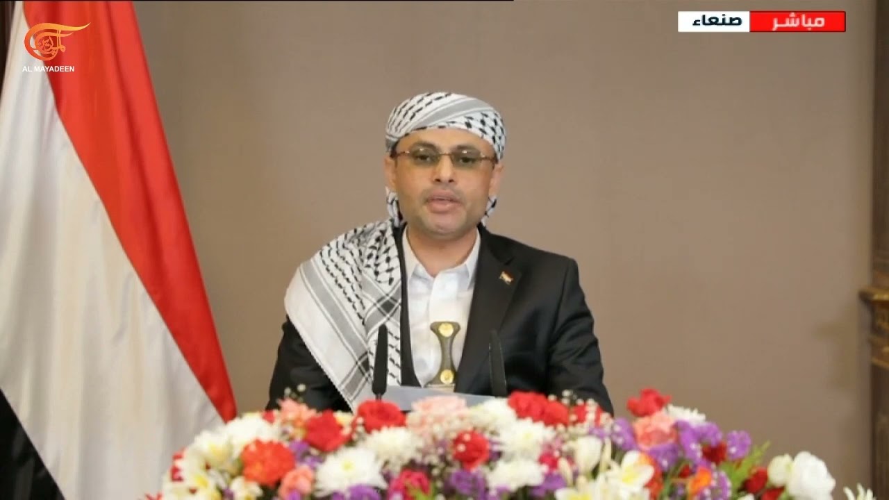 تأجيل عيد الوحدة اليمنية تضامناً مع إيران.. المشاط يدعو واشنطن إلى وقف العدوان على غزة