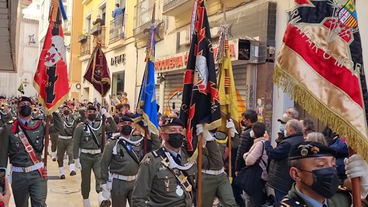 Traslado del Cristo de Ánimas de Ciegos por la Brigada Paracaidista. Miércoles Santo Málaga 2022