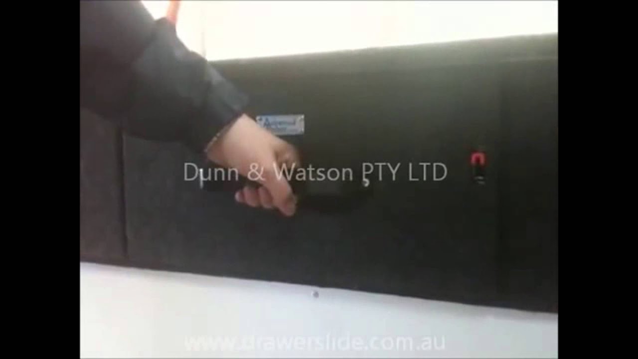 D&W-Low Profile Grab Handle