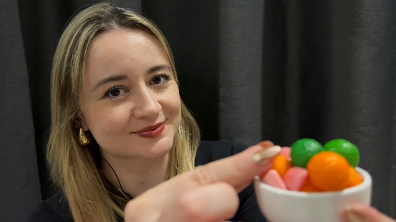 ASMR: INAUDÍVEL MASCANDO CHICLETE COM MUITOS ESTALINHOS