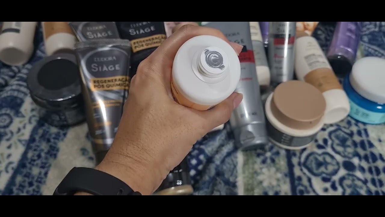 Comprinhas de tudo um pouco, tem perfume,skincare, hidratantes e produtos de cabelo.