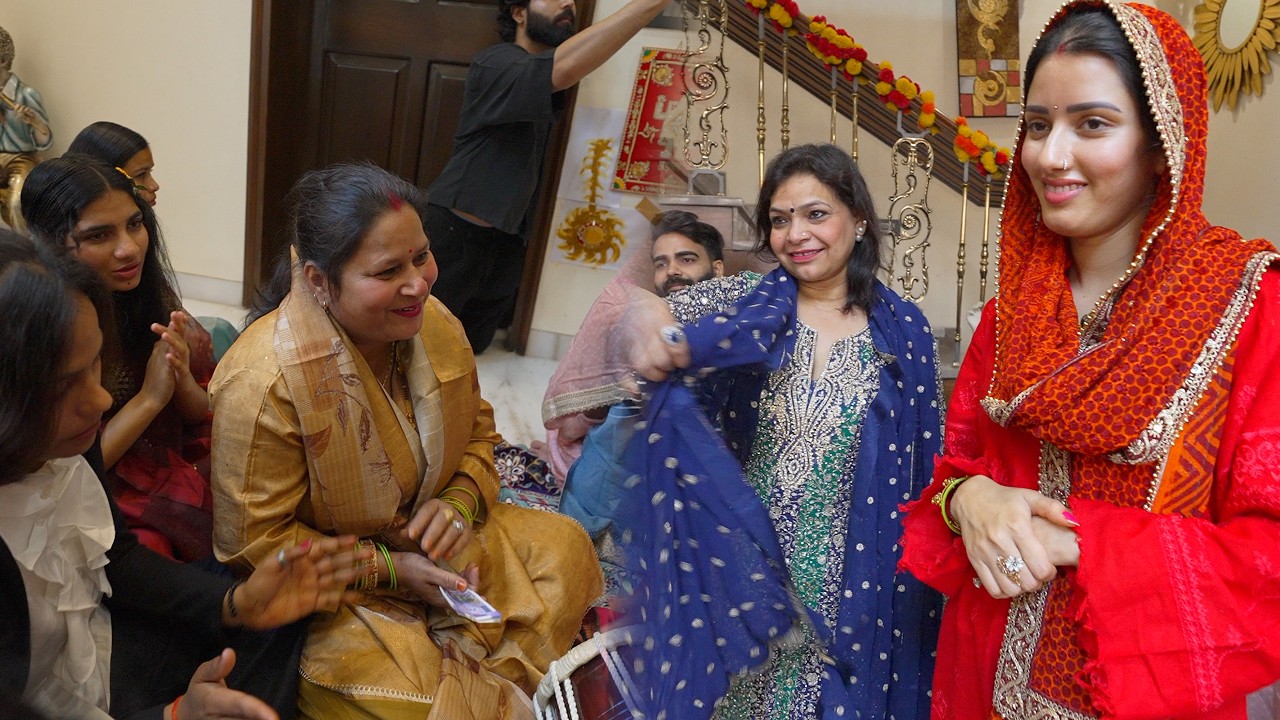 do Saas ke Beech fasi meri Bahu