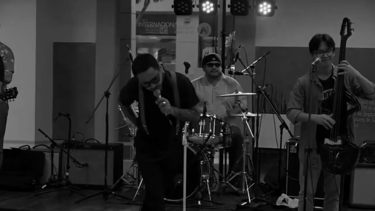 Maki Navaja - C'est La Vie en vivo