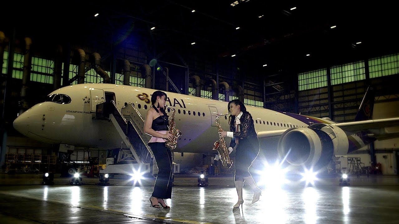 Dreamliner - SaXPackGirl [OFFICAL MV]