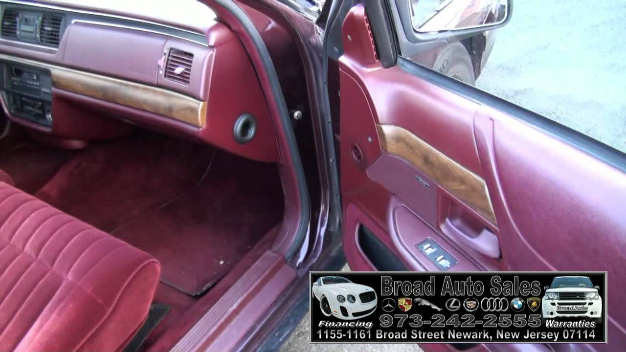 1994 Ford Crown Victoria Sedan
