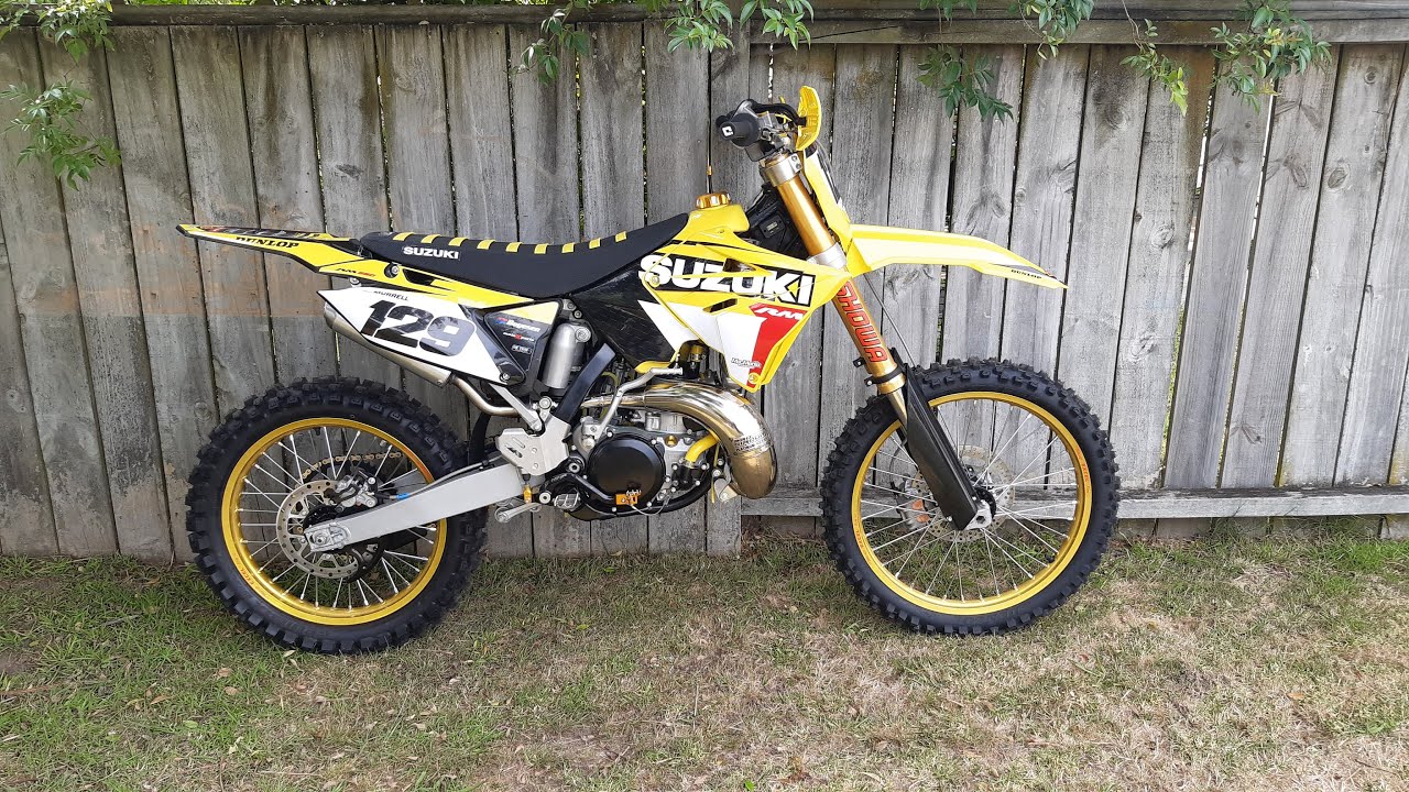 2019 RM 250 Build Part 15: Plastics, Seat and Graphics + FINAL REVEAL!