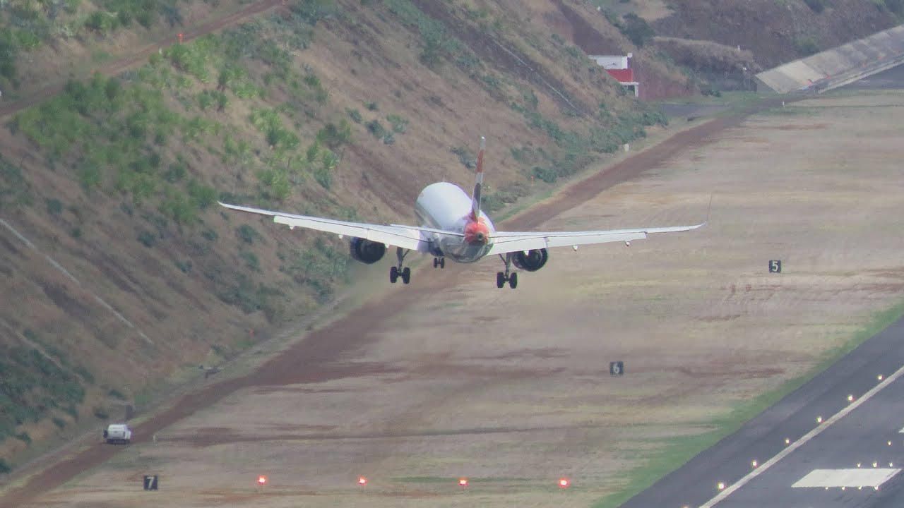 Crosswinds + Madeira Airport AMAZING landings