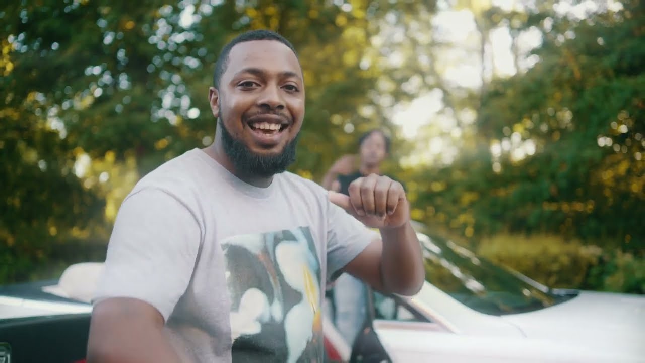 FEE GONZALES - FLEEK