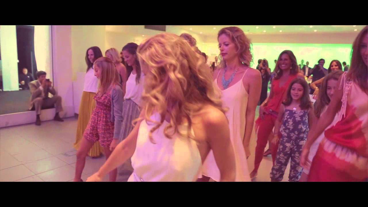 Wedding Flashmob: Communards 
