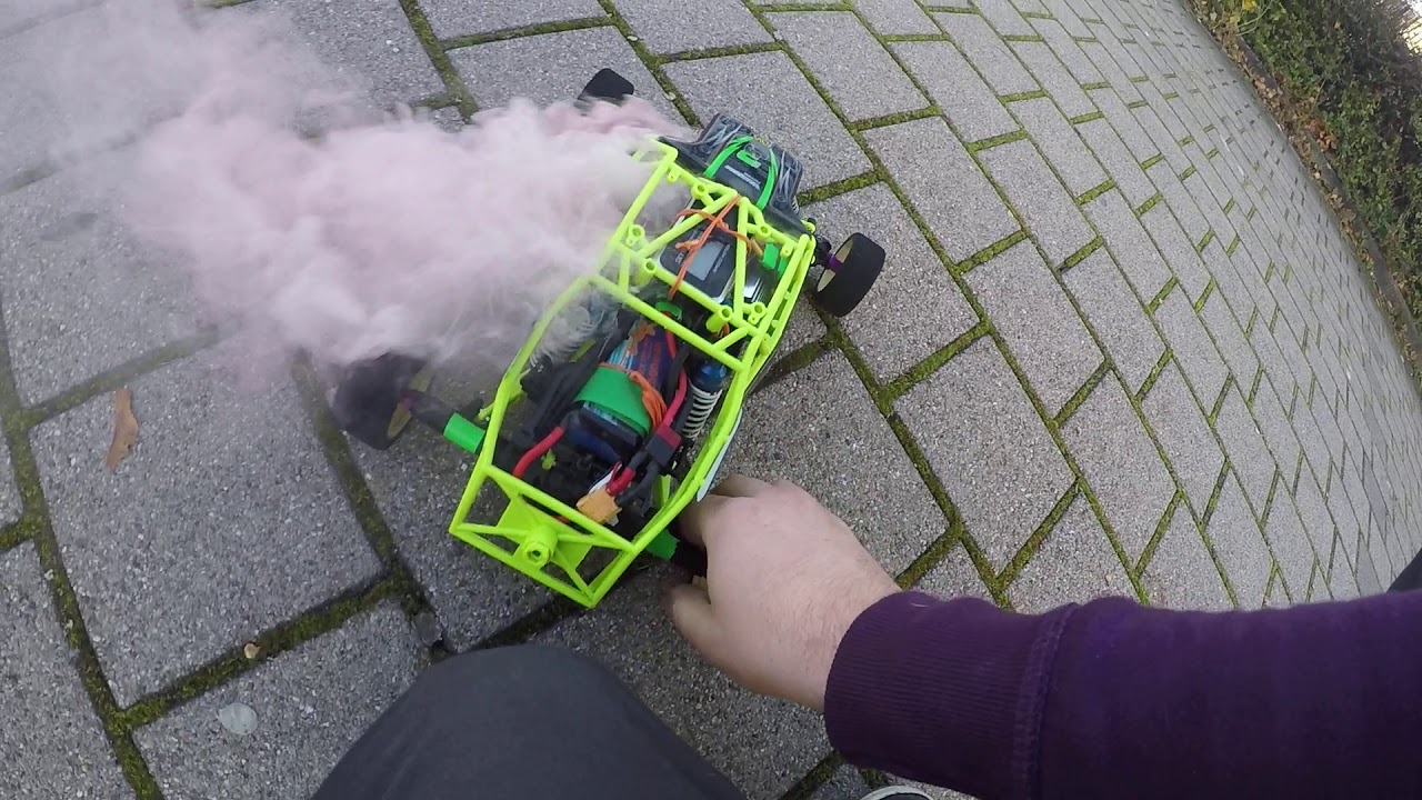 wltoys 12428 twin-motor brennt bei 77km/h RCMP SpeedChallenge