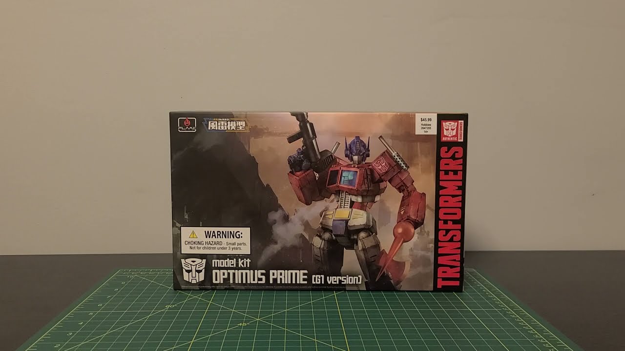 Optimus Prime model kit review part 1: Unboxing