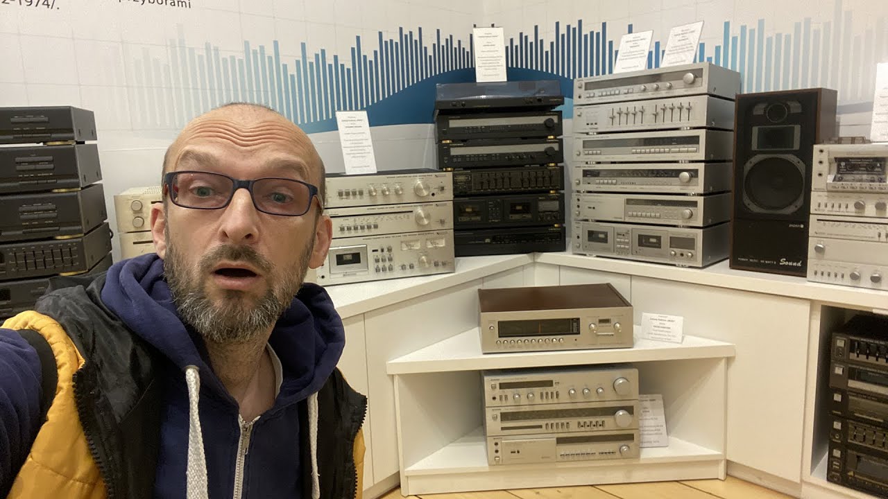 Magiczna podróż w czasie - dziesiątki odbiorników radiowych Diora Dzierżoniów w jednym miejscu!