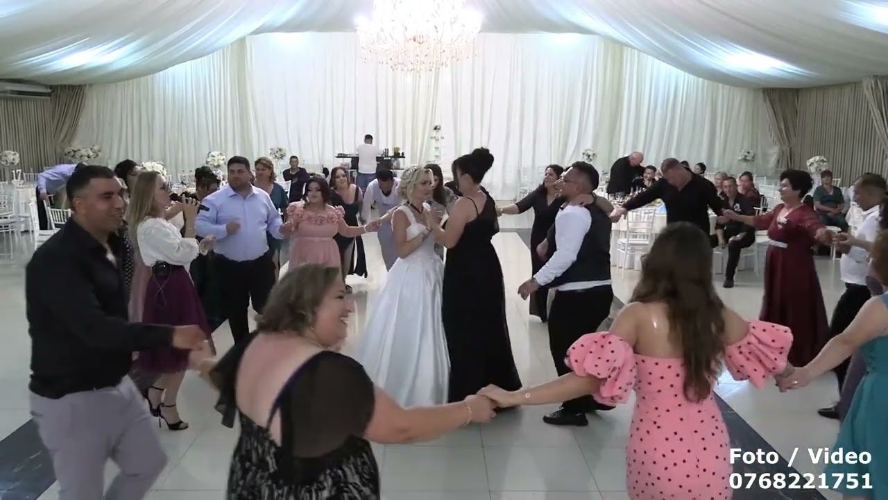 Nasu si cu Finu/ Oana Palavu si Formatia Gabi Pirnau