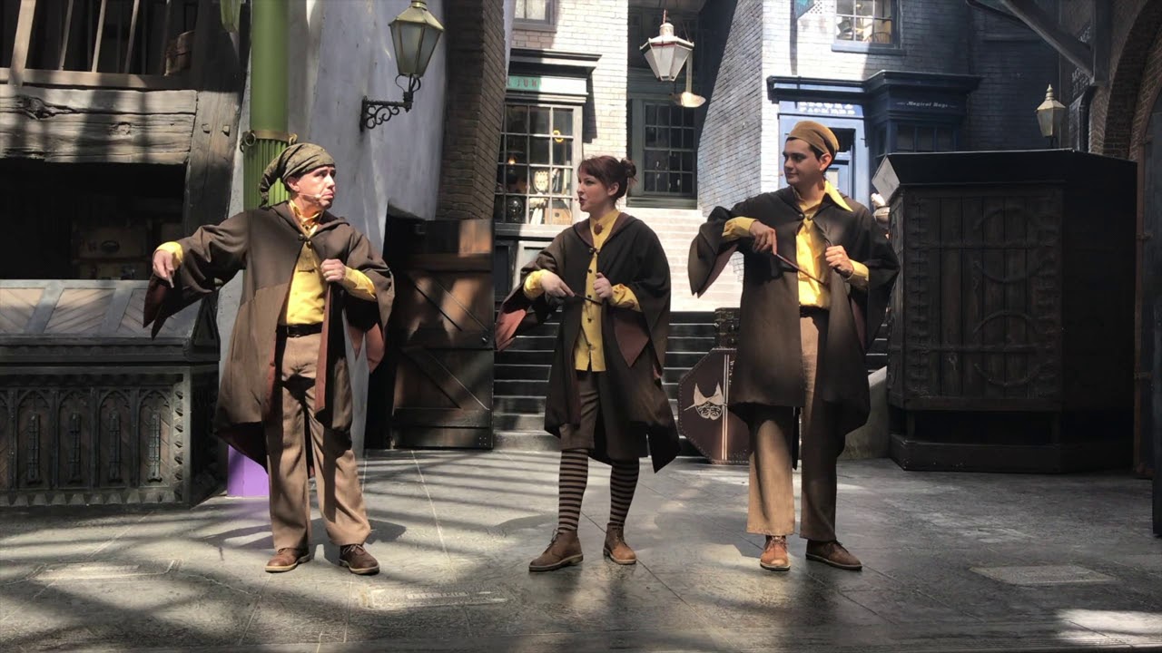 Shows at the Wizarding World!