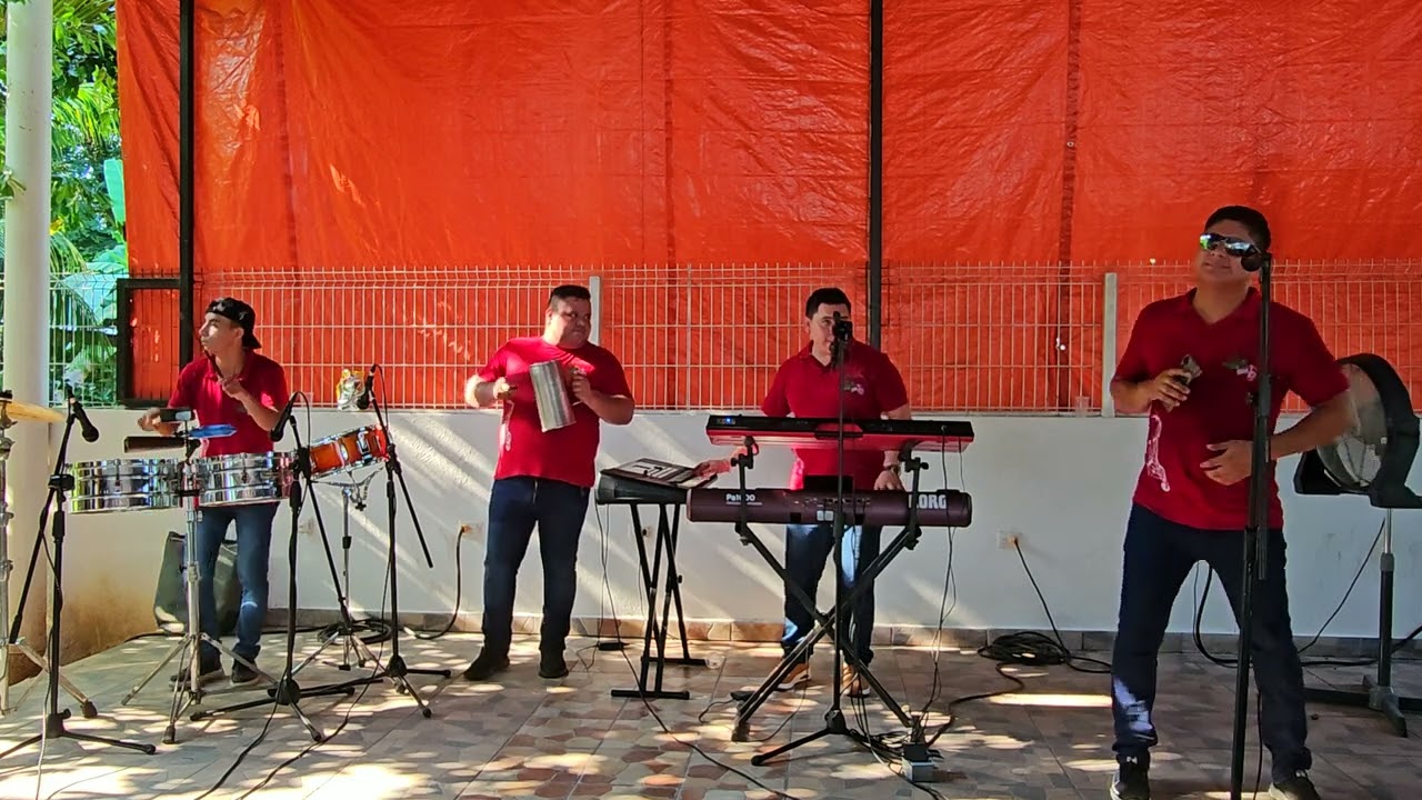 CHICA DE HUMO = CARACOLITO Y SU GRUPO En Vivo Septiembre 2024