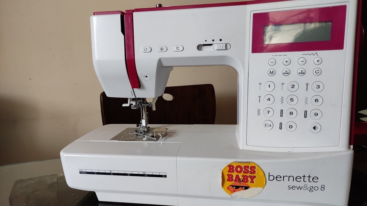 Bernette Sew and Go 8 | Cleaning and Oiling | Sewing machine Service