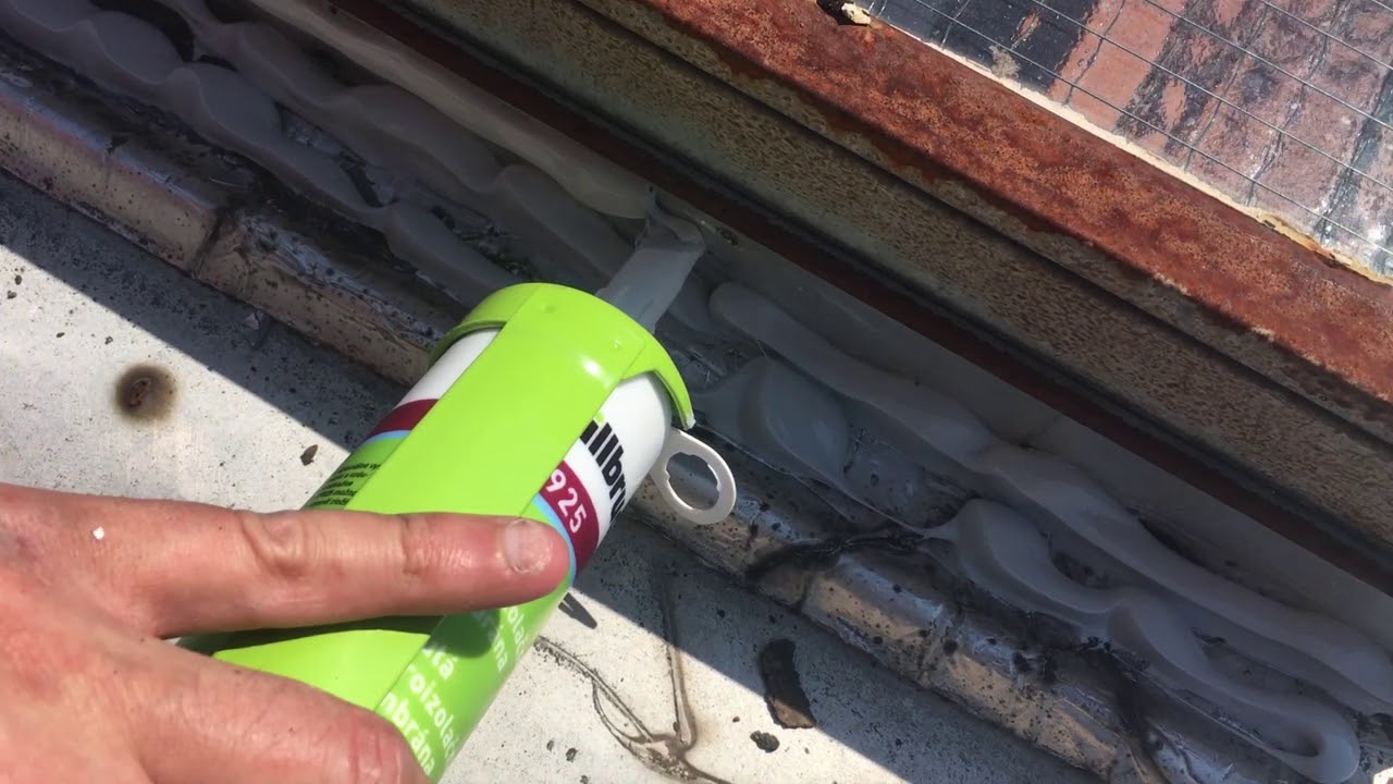 illbruck SP925 - zbraň proti vodě a zatékání