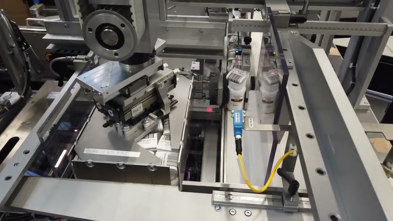 CHRIST PACKING SYSTEMS: CaseTeq 310 fully-automatic toploading case packer for pharmaceutical bottle