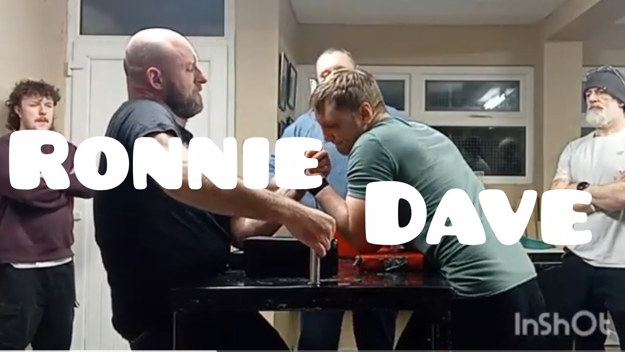 ##Armwrestling Ronnie Vs Dave 💪🏻 He said he'd give it everything he Had 💪🏻