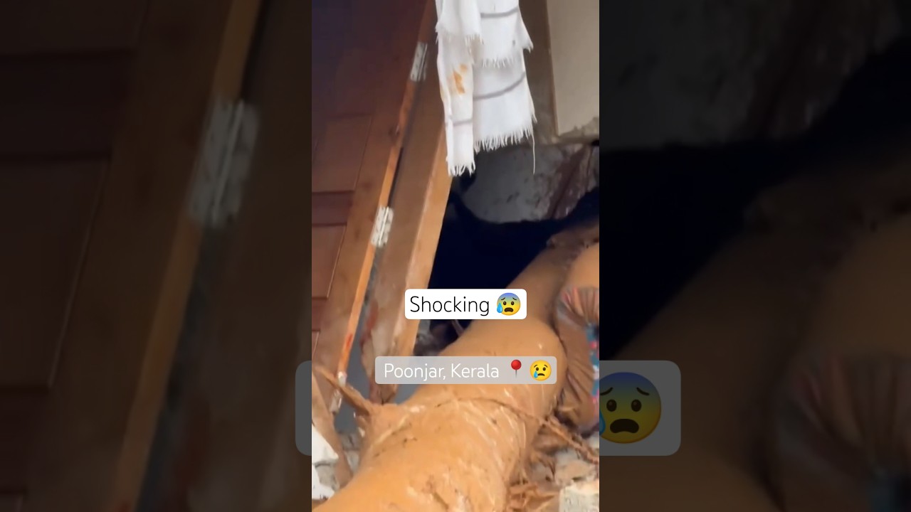 Kerala Landslide in Poonjar 😢 Houses Buried After Heavy Rain | Shocking Scenes #Shorts