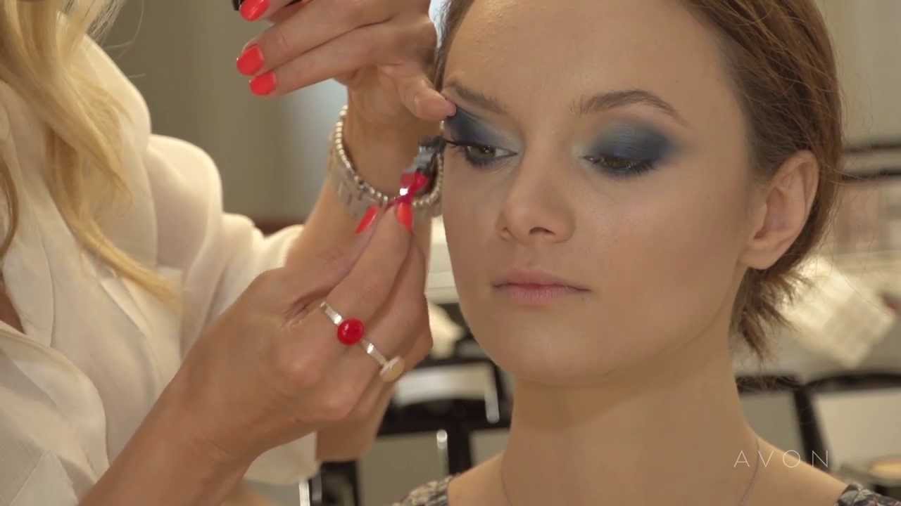 Тренды от Avon: дымчатый макияж