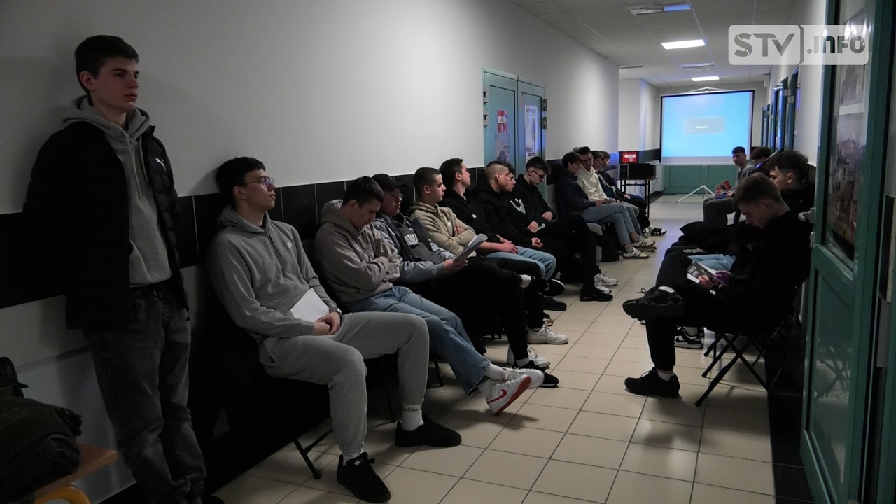 Rozpoczęła się kwalifikacja wojskowa w powiecie staszowskim. To nie pobór, podkreślają wojskowi