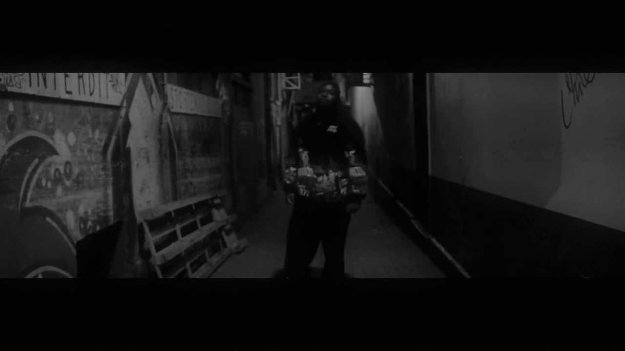 Brams - Trop loin (official video)