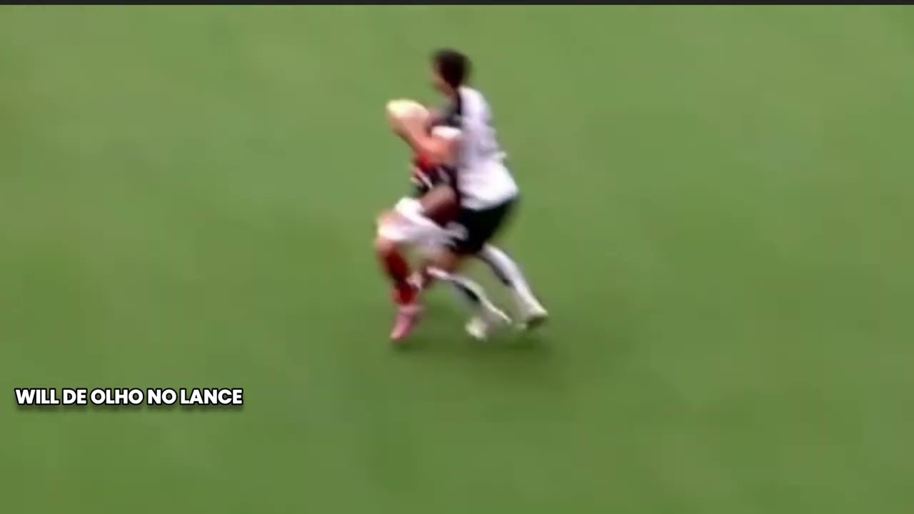 Lance do primeiro gol do Corinthians contra o Flamengo: Foi falta do Gustavo Henrique no Varella?