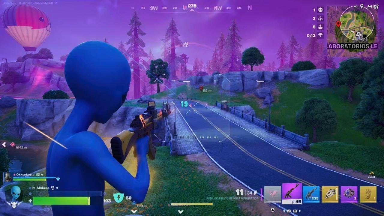 Fortnite limpiando telarañas con @felix_flxei
