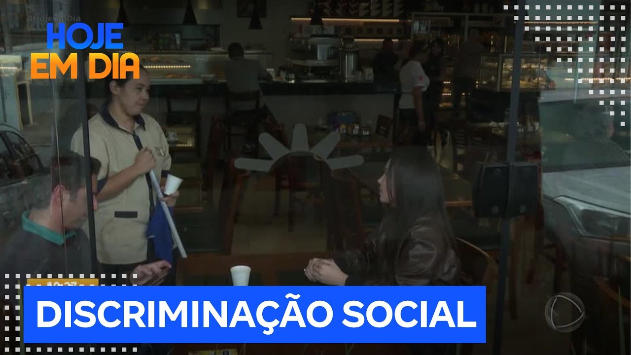 E se Fosse Você? Veja como as pessoas reagem diante de uma situação velada de discriminação social