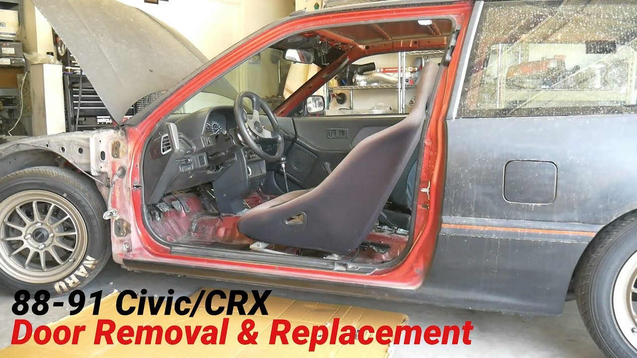 Как снять и заменить передние двери на Honda Civic/CRX 88-91