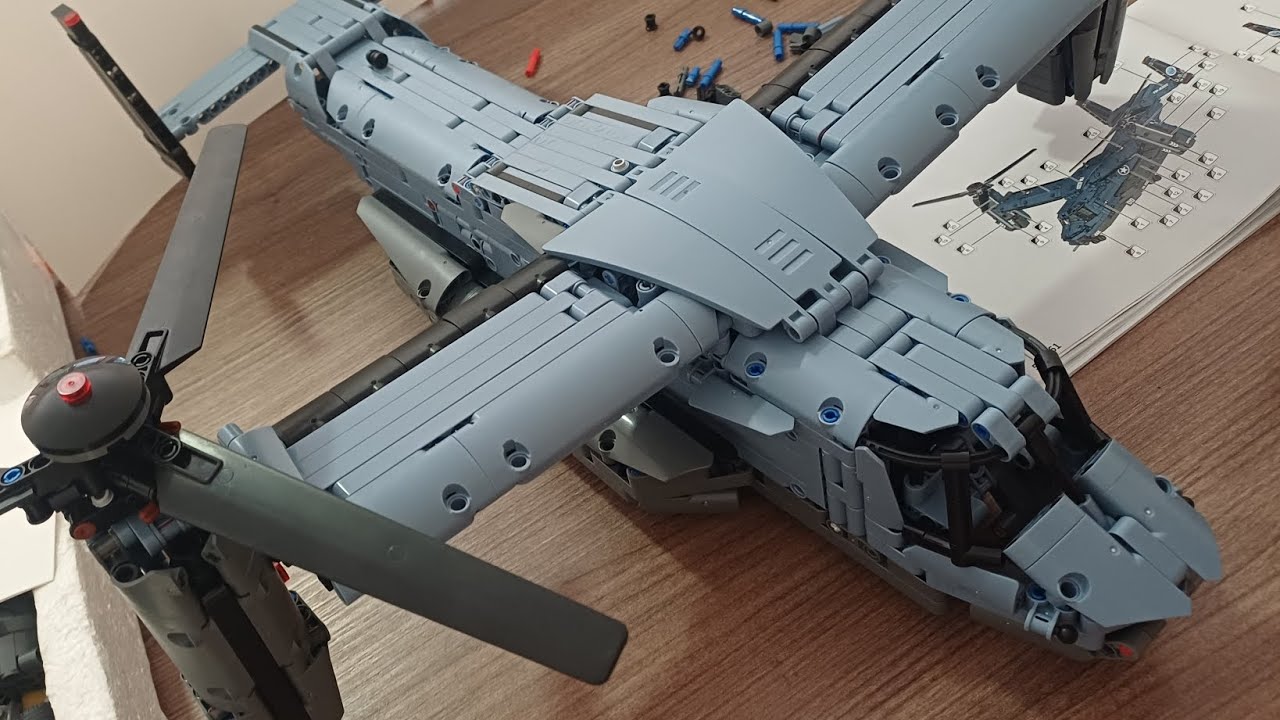 Construindo um avião v22 Osprey de Lego 
