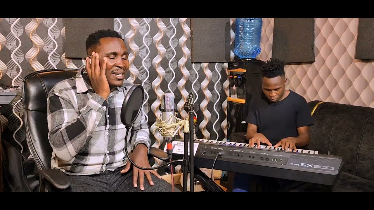 TRIBUTE SONGS  Mboheywe makhono ni virenje .,Unzisulilanga, Avaonivwa Vonyene