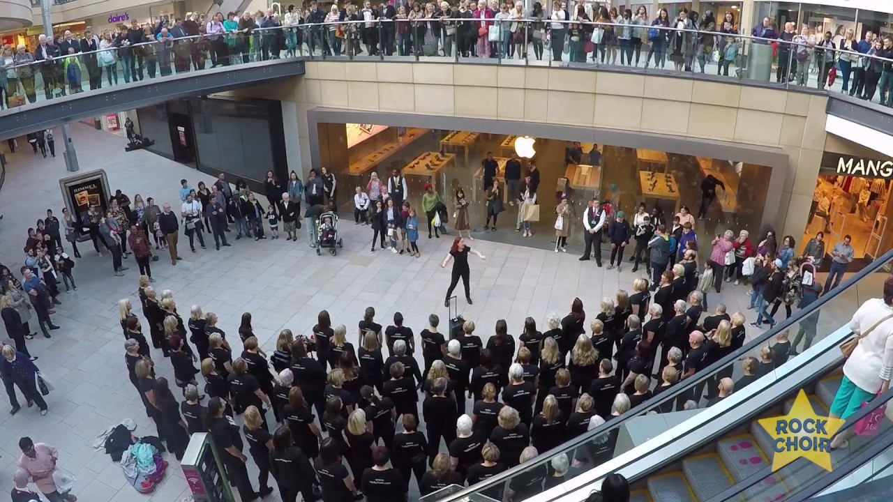 Rock Choir Flashmob at Trinity Leeds