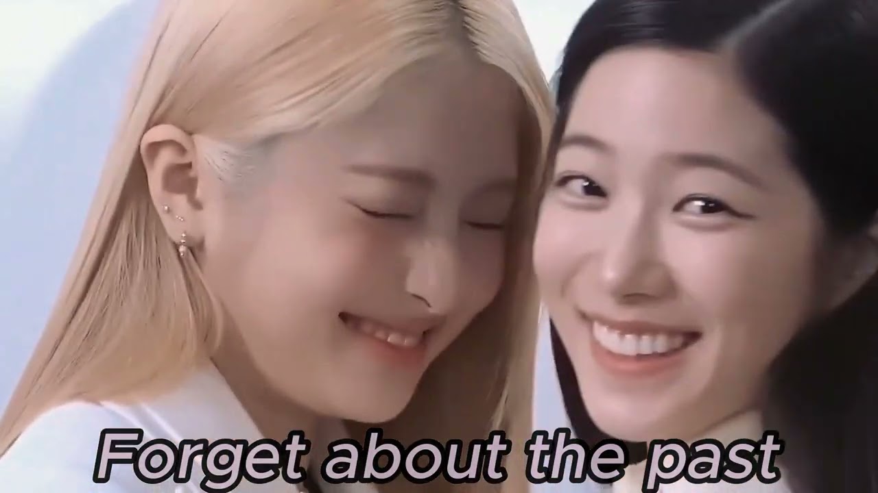 YUNJIN and KAZUHA *couples* moments ♡ (original video)
