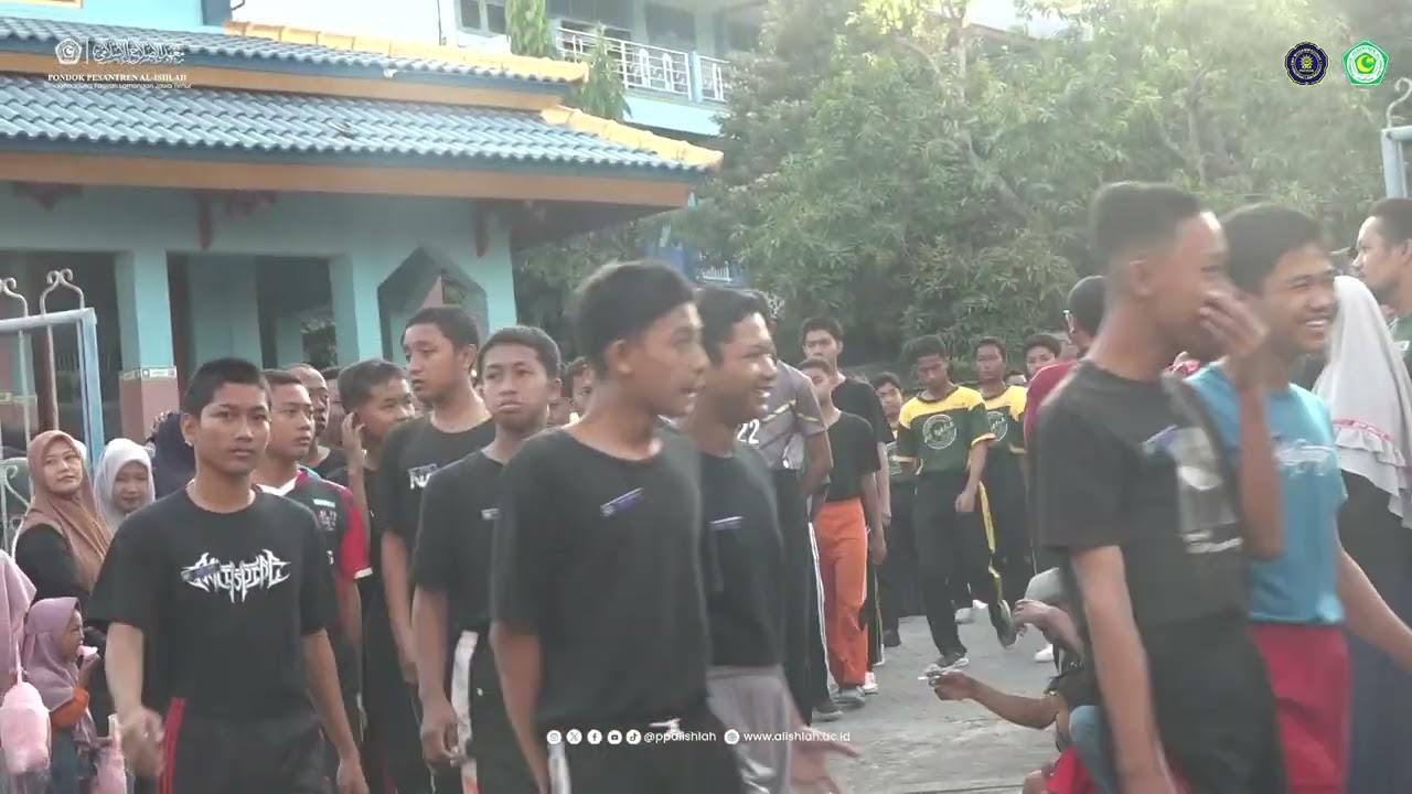 Jalan Sehat BE SMART SMP MAH12 Paciran