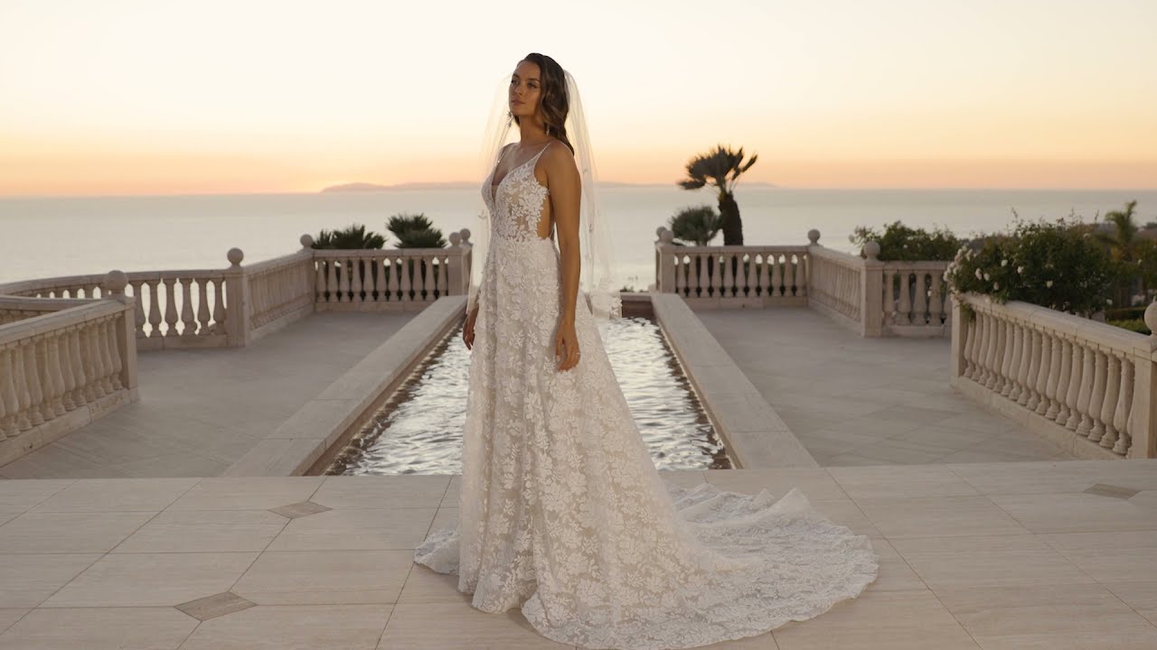2457 Mina | CasablancBridal
