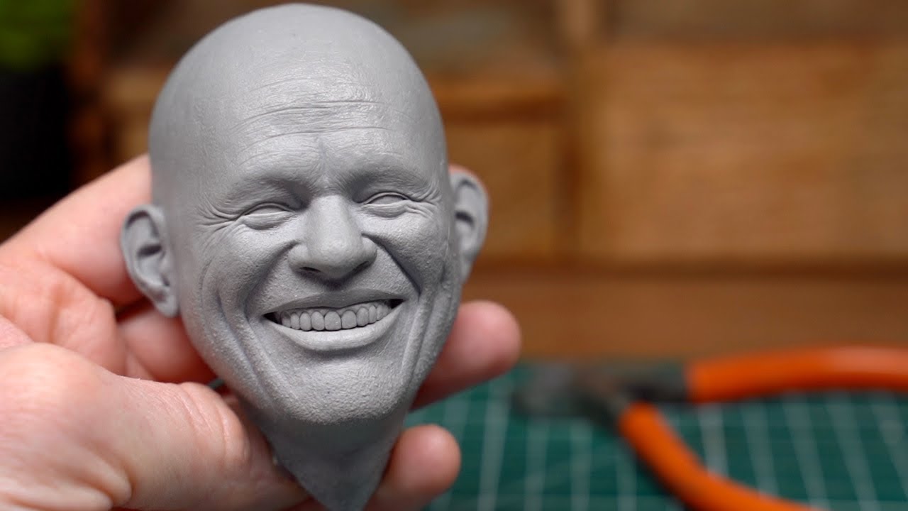 Sculpting a Realistic Face in Polymer Clay: Sculpting an happy man 😁