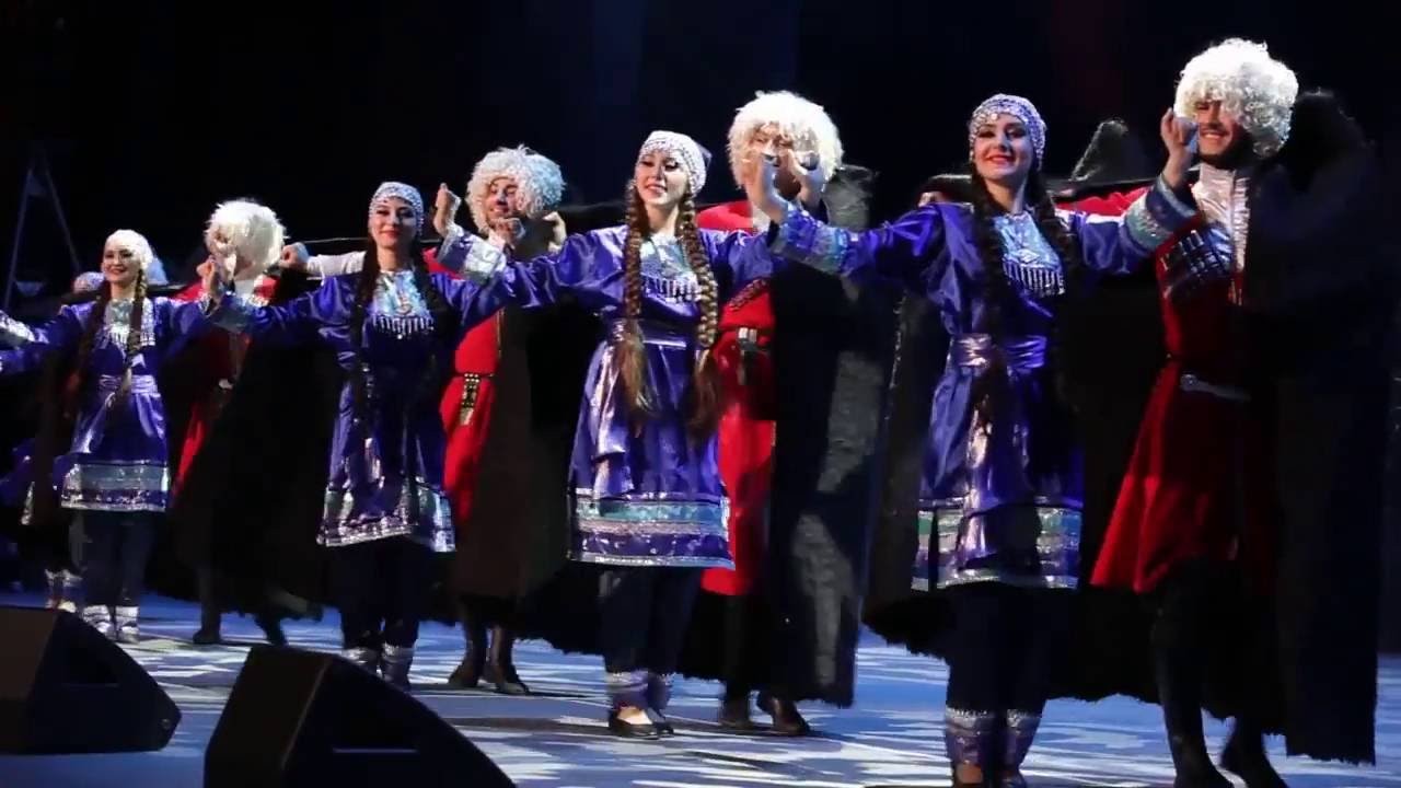 Ансамбль 