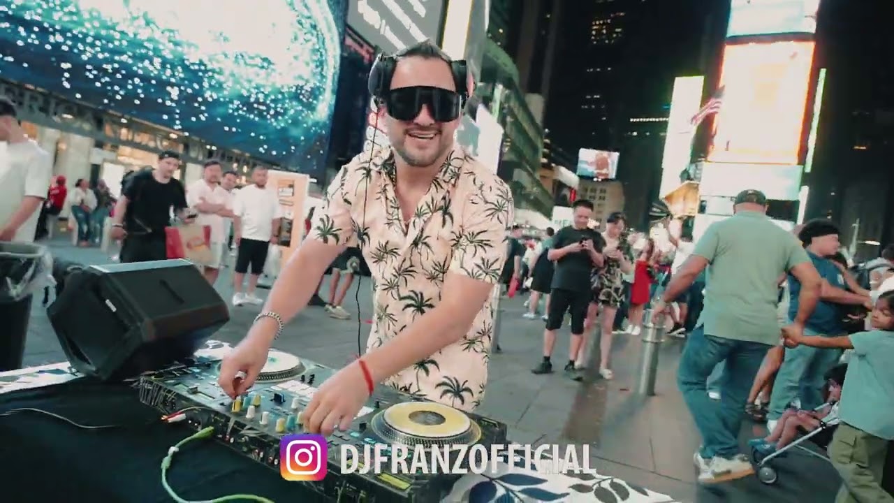 SALSA EN TIME SQUARE NYC | MIX QUE HARA BAILAR AL MUNDO - DJ FRANZ