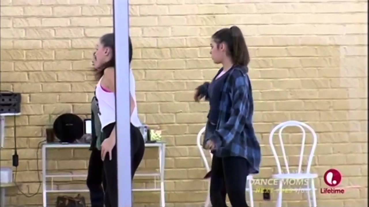 Dance Moms - Kalani Is Told Not To Dance (S6,E9)