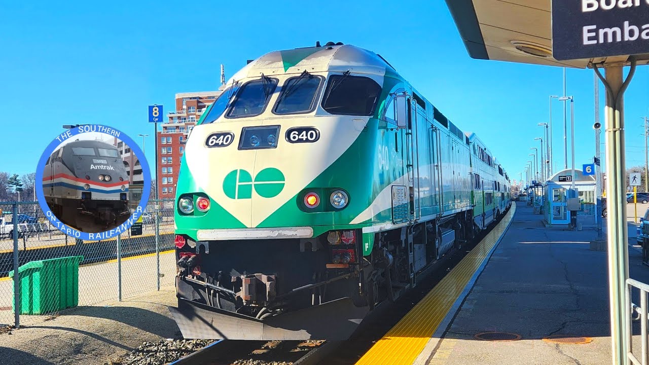 Horn! GO 1961 Arriving and Departing Oakville GO/VIA | 04/07/2024